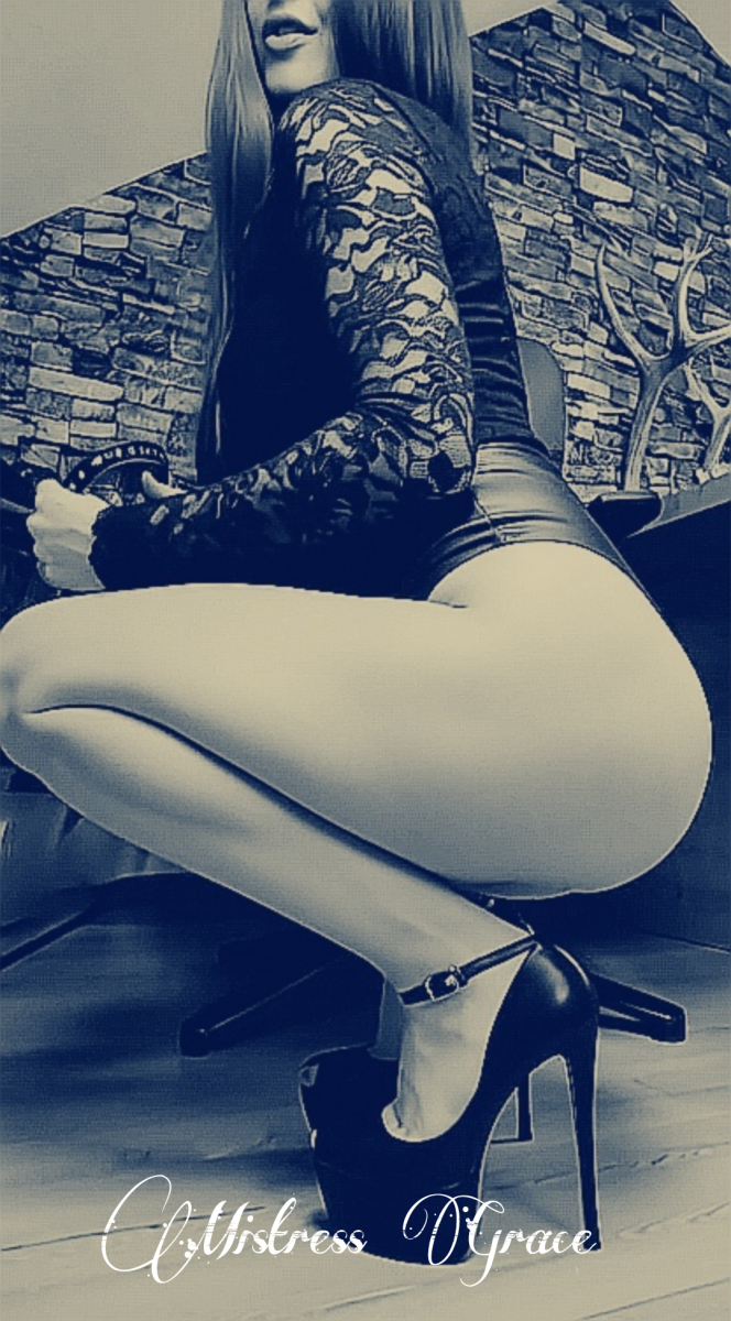 Mistress Grace Galerie